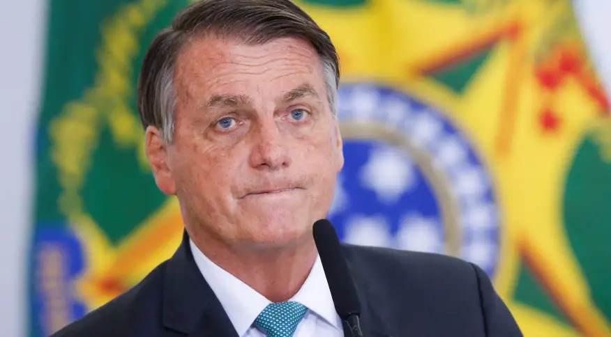 Bolsonaro traça estratégias para a campanha afim de virar o jogo