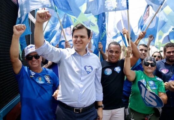 Thiago Silva apresenta propostas para a população e vence o debate do SBT