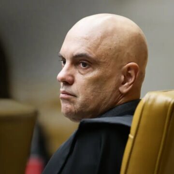 STF tira tornozeleira de 3 condenados pelo 8 de janeiro em MT; 7 terão que se explicar