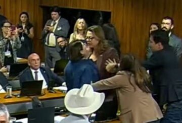 Deputada de MT troca “encarada” com senadora lulista em CPI