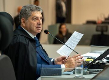 Após denúncia de prefeito, TCE suspende concurso com 101 vagas em MT