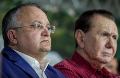 Ex-governador enfrenta resistência para candidatura a cargo em 2026