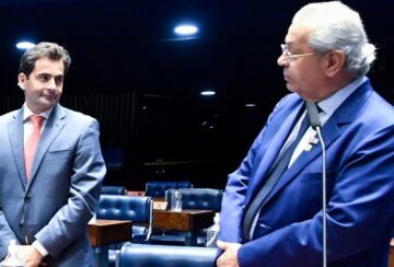 Senador racha União em MT e chama chefe da Casa Civil de “frouxo”