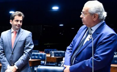 Senador racha União em MT e chama chefe da Casa Civil de “frouxo”