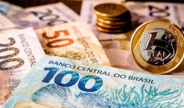 Estado cria programa para servidores renegociarem dívidas com bancos