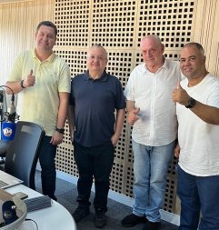 Rei das sementes filia no PSB e tenta atrair “barões” para Taques em MT